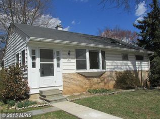 1702 Henry Rd, Rockville, MD 20851