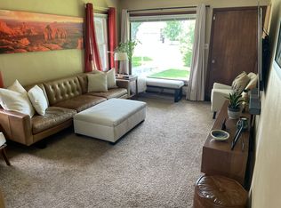 1180 S Elm Grove Rd, Brookfield, WI 53005