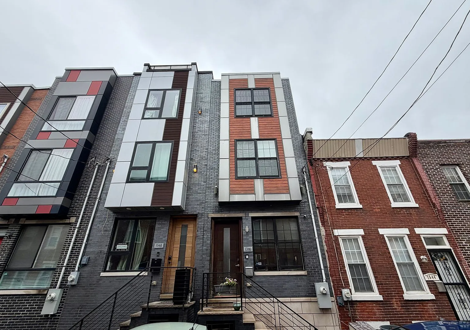Stunning 4-Bed/3-Bath Home in South Philadelphia. Available First Week of December! — Photo 1