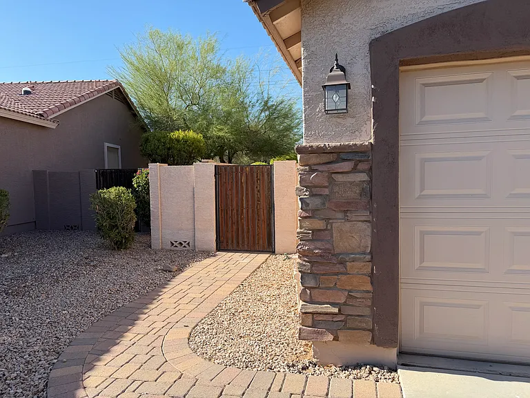 14104 W Shaw Butte Dr — Photo 10