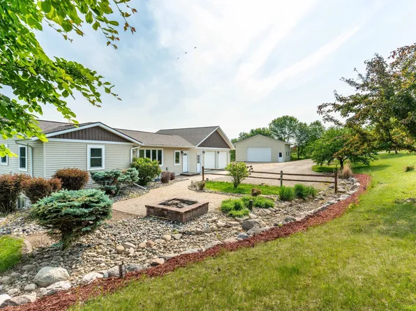 29487 Riverview Rd, Fergus Falls, MN 56537