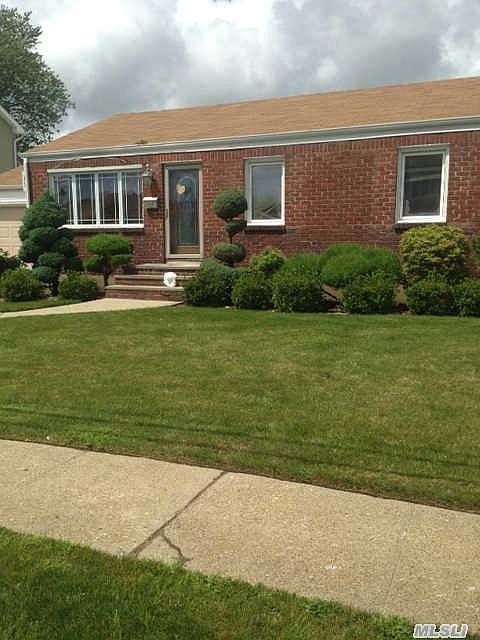 1st image of 14 Baldwin St