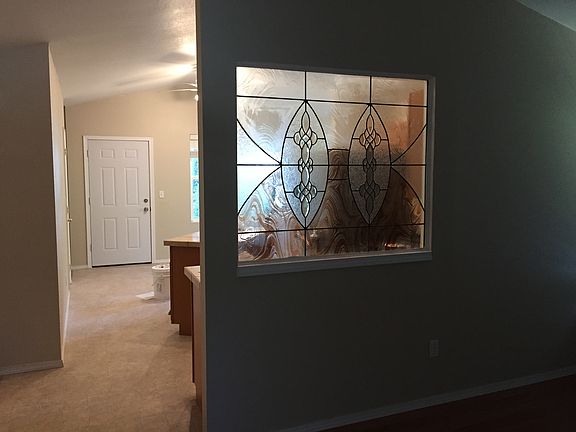 2nd image of 2401 E Crestview Dr