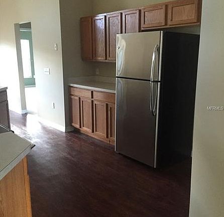 2nd image of 2815 Berkshire Cir