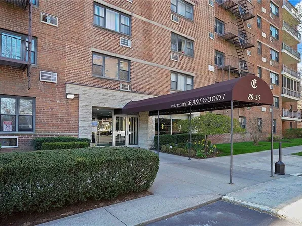 8935 155th Ave APT 3C, Howard Beach, NY 11414