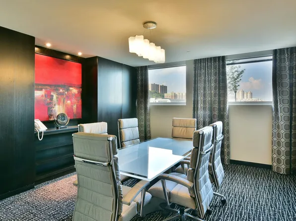 1000 Avenue At Port Imperial image 20 of 32