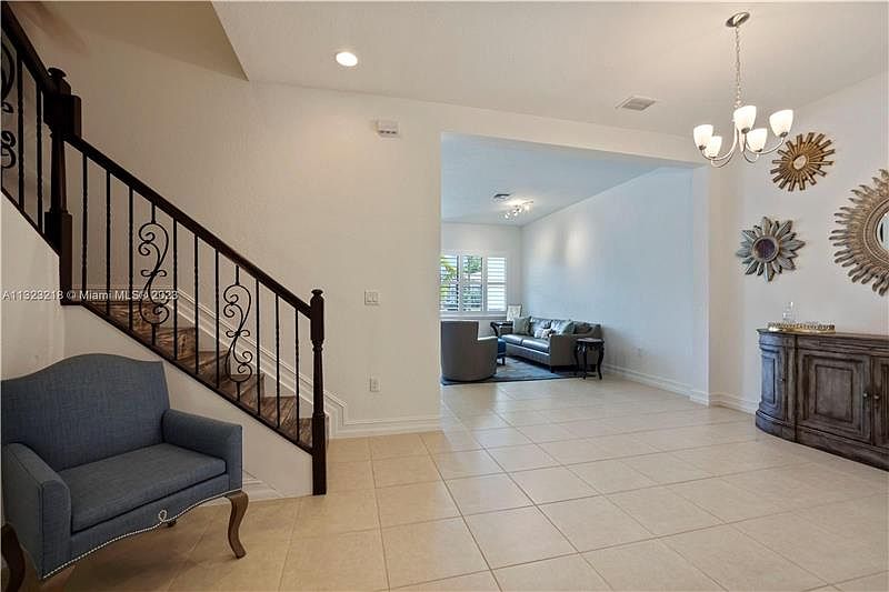 1st image of 11612 SW 13th Ln #11612