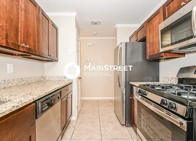 907 Edgefield Cir — Photo 7