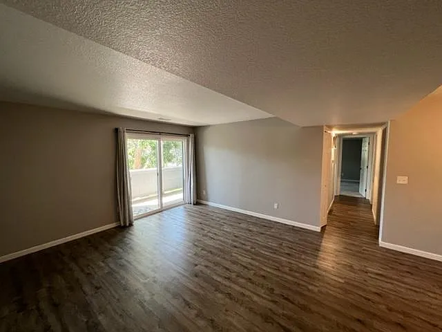 4674 White Rock Cir #9 — Photo 8