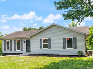 317 Spickert Knob Rd, New Albany, IN 47150