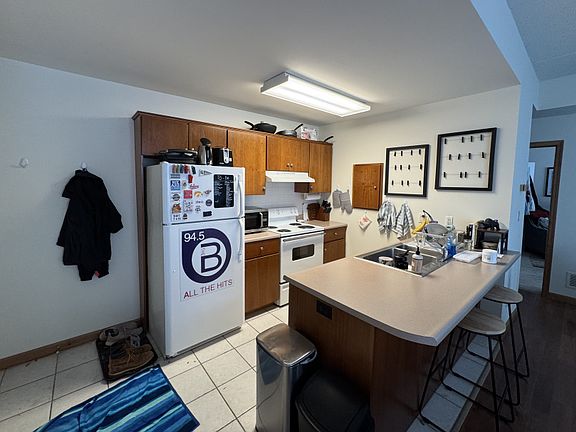 2nd image of 300 Farmstead Ln APT 15