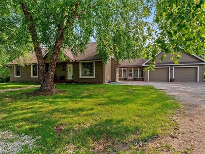 6178 SE Tri County Line Rd, Lawson, MO, 64062