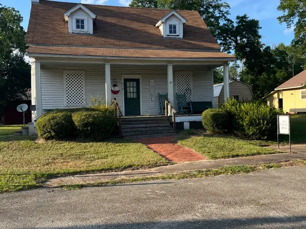 816 W Main St, Nacogdoches, TX 75964