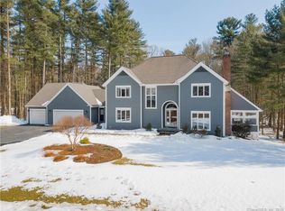 49 Foxcroft Run, Avon, CT 06001