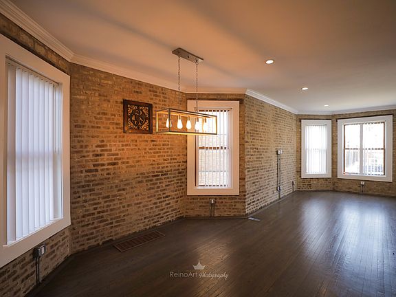 5th image of 4049 N Marmora Ave