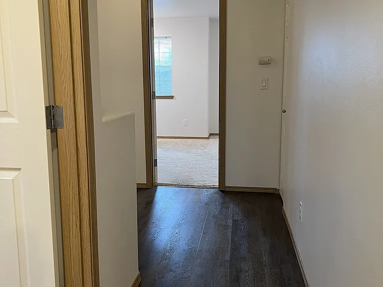 10104 Montana Rd #B — Photo 36