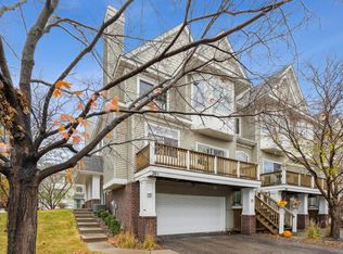 201 Christenson Way NE, Fridley, MN 55432