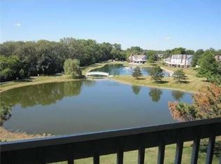123 Fieldcrest St APT 303, Ann Arbor, MI 48103