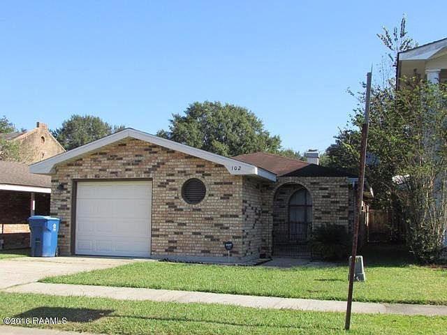 1st image of 102 Denier Dr