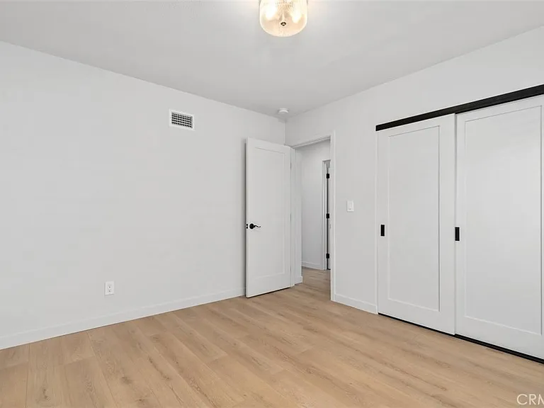 15881 Pilgrim Cir — Photo 20