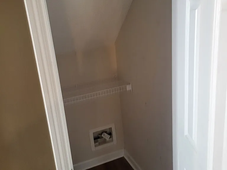 260 Chestnut Dr — Photo 13