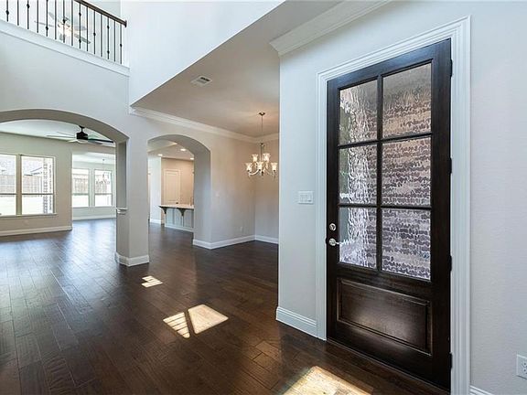 5th image of 8705 Pine Valley Dr