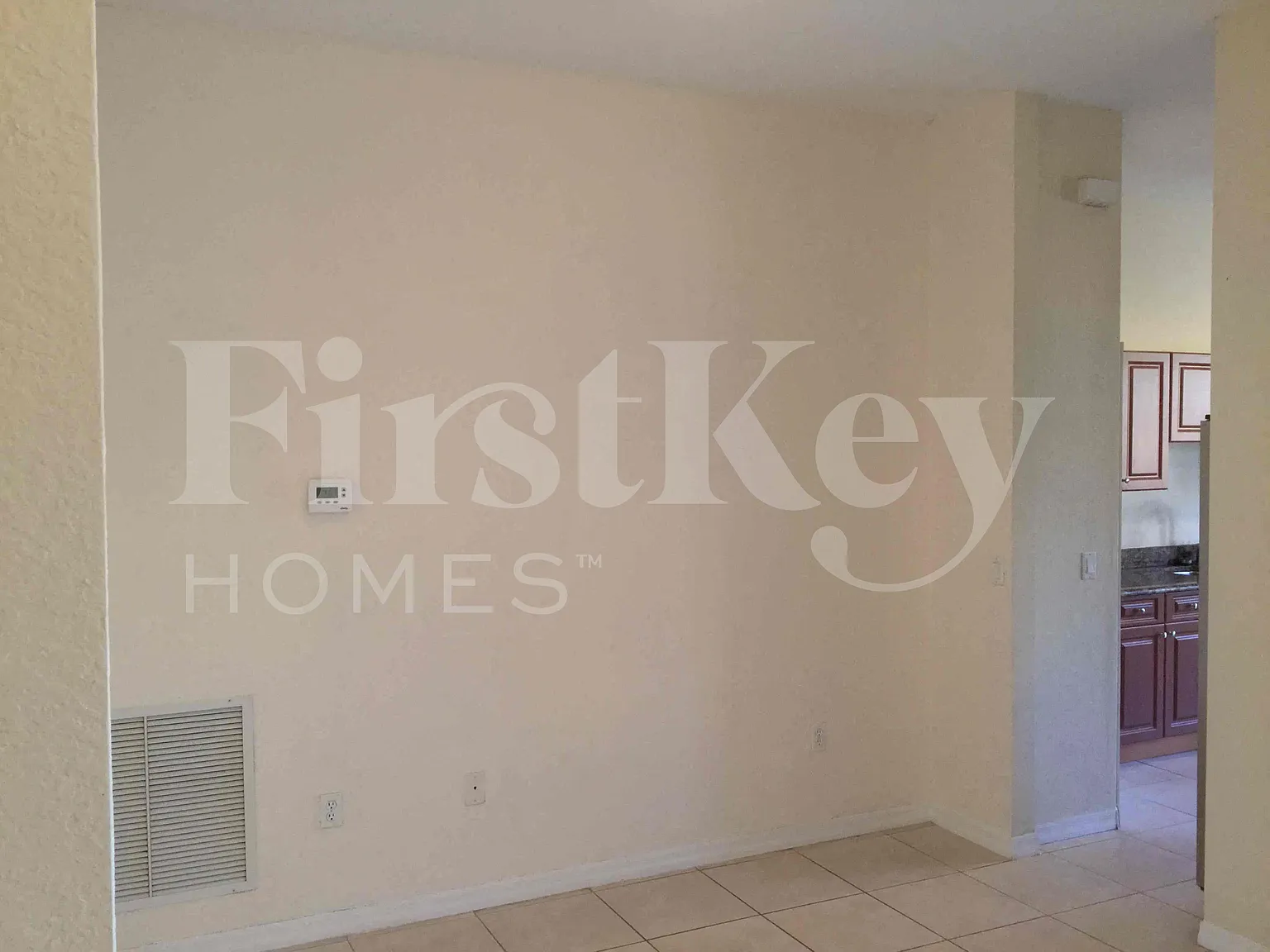 4 bed, 3.0 bath, 2212 sqft, $2,975 — Photo 4