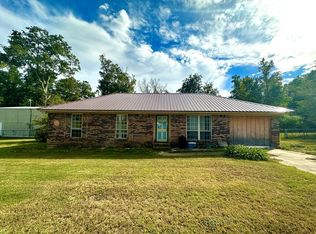 88 Lisa Cir, Cowarts, AL 36321