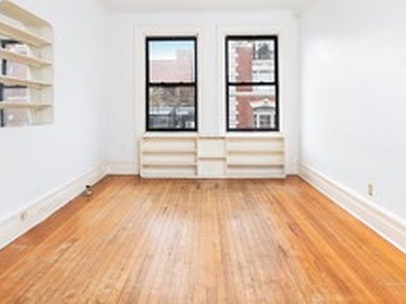 4th image of 615 W 113th St APT 66