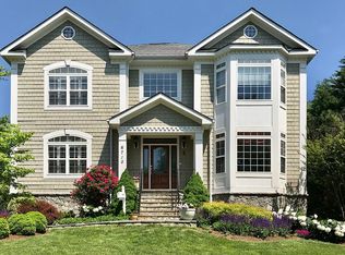 6710 Dean Dr, Mc Lean, VA 22101