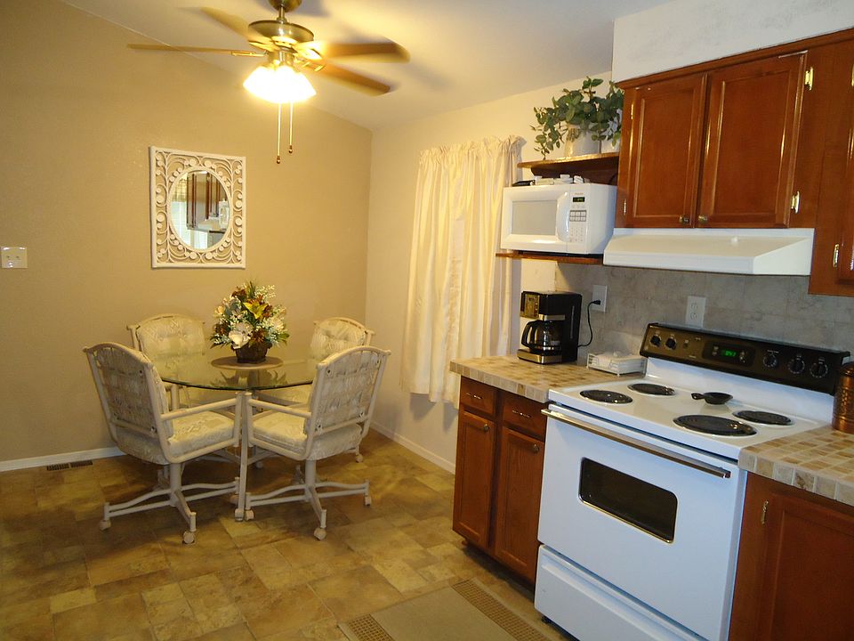 1st image of 2727 E University Dr Lot 16