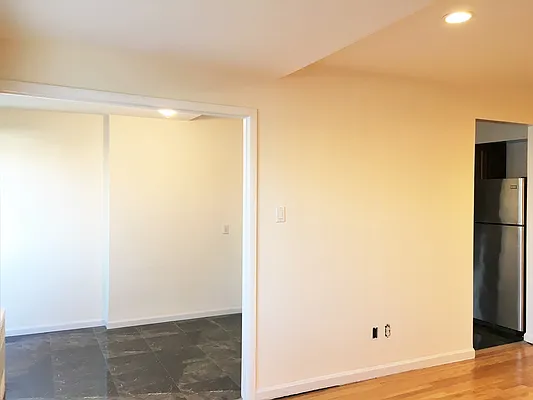 Rented by EXR | media 2