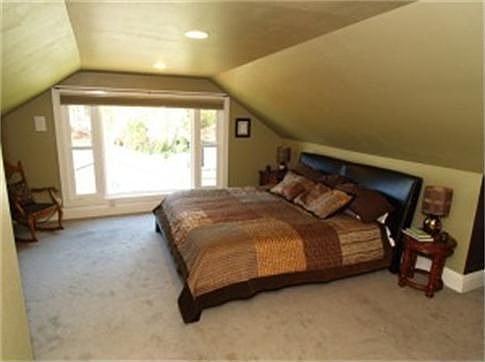 4th image of 2304 E Stratford Ct