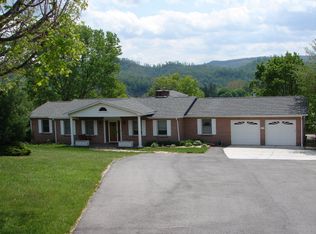 143 Dogwood Dr, Marion, VA 24354