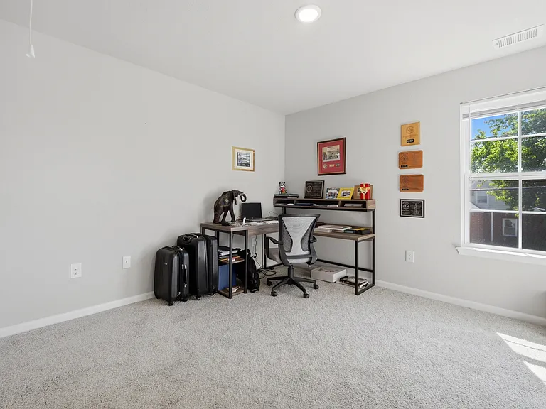 1001 Marietta Ave — Photo 21