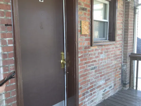 308 N 6th St #C, Clarksburg, WV 26301