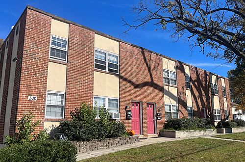 Hillcrest Apartment_04092025