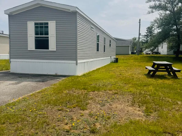 53 Larry Lane, Brunswick, ME 04011