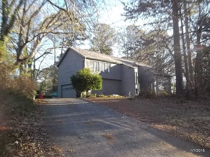 1st image of 72 Lake Latimer Dr NE