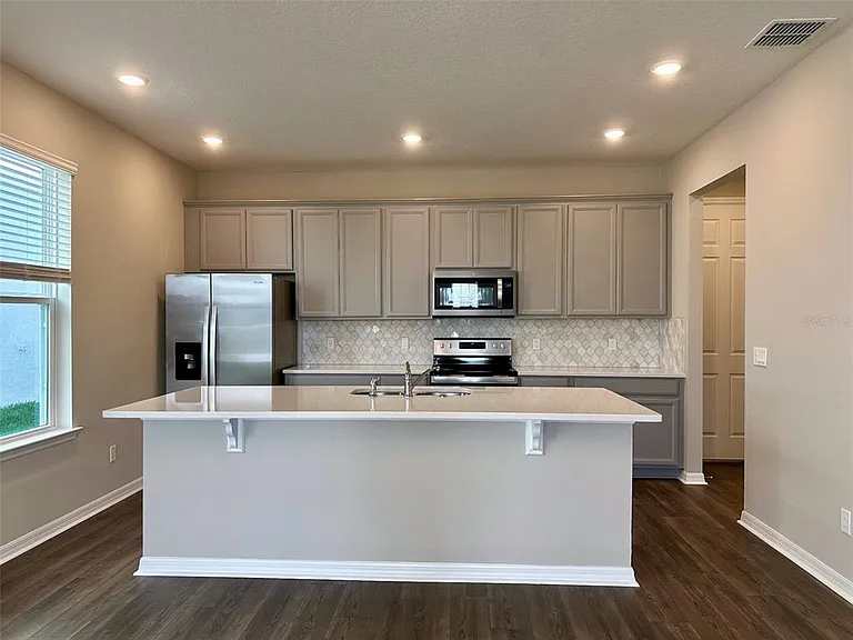 4869 Lacewing Dr — Photo 5