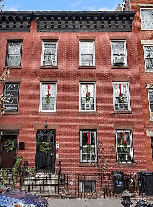 1st image of 113 Wyckoff St