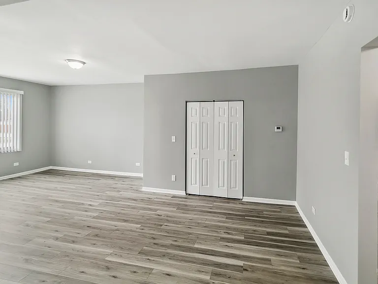 9305 S Homan Ave #1 — Photo 5