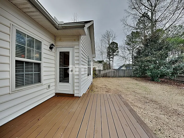 112 Pine Orchard Ct — Photo 20