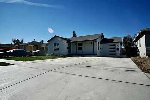 14003 McNab Ave Photo 1