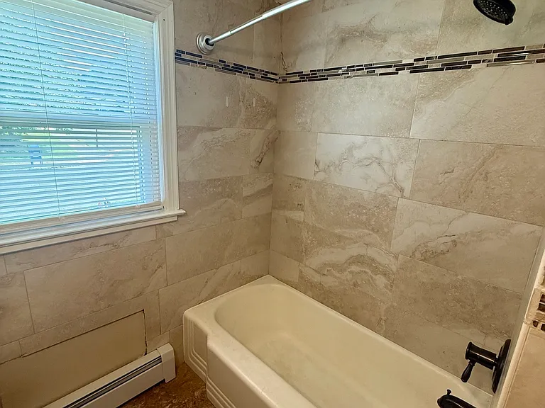 44 Haddam St — Photo 6