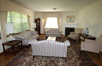 3rd image of 1307 N Bancroft Pkwy