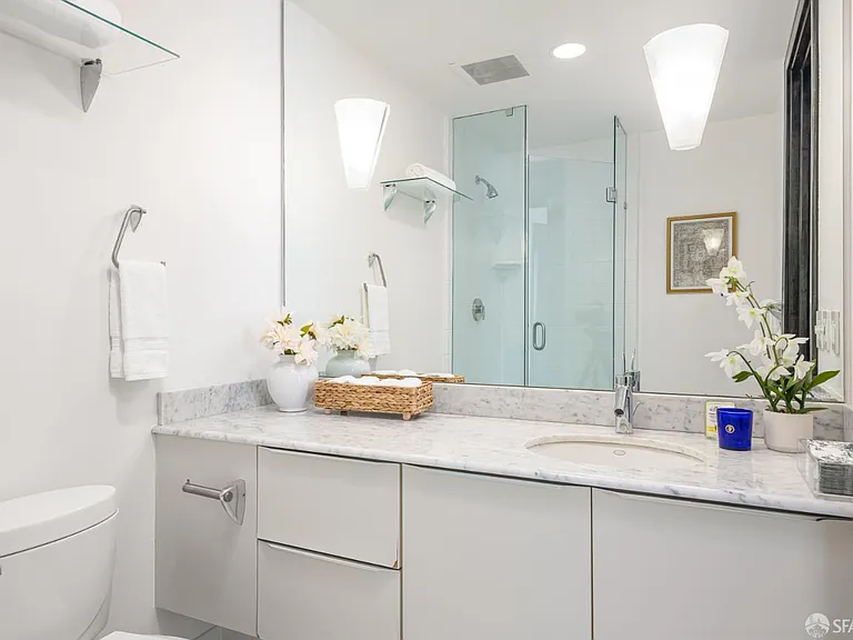 219 Brannan St #5G — Photo 15