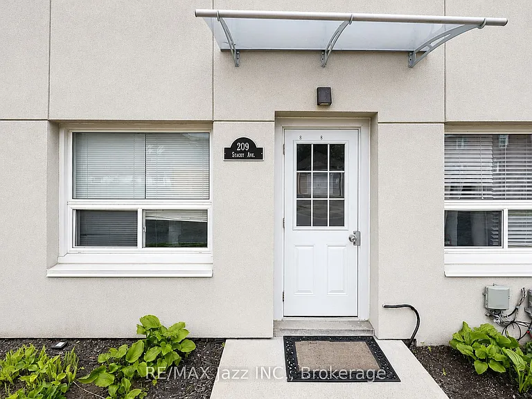 209 Stacey Ave #1 — Photo 9