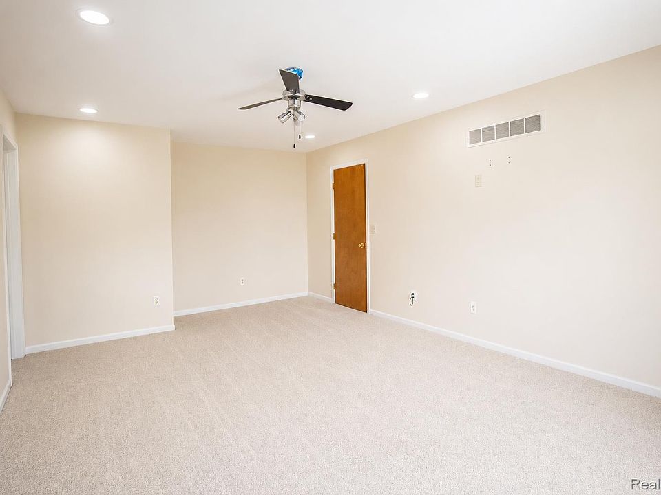 37485 Stonegate Cir #75, photo 9