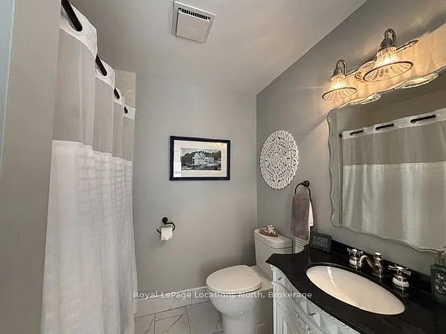 448 Grandview Dr — Photo 9